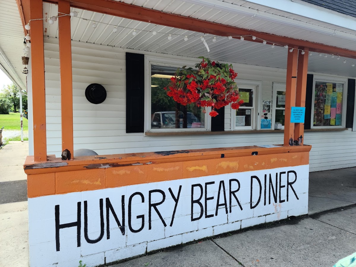 Hungry Bear Diner & Ice Cream
